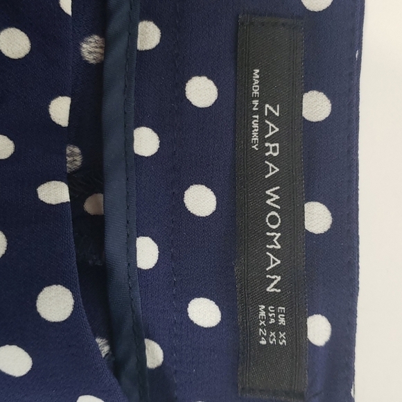 Zara Woman Polka Dot Shorts - Picture 4 of 9